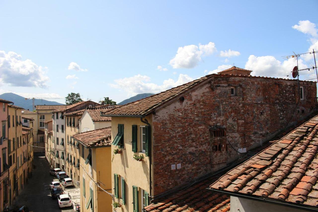 Delizioso Appartamento Centro Storico Lucca Comics Exterior foto